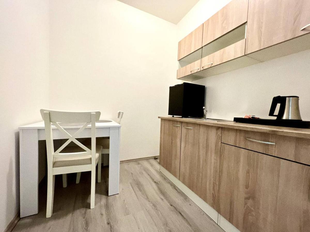 Balu Apartments Прага Экстерьер фото